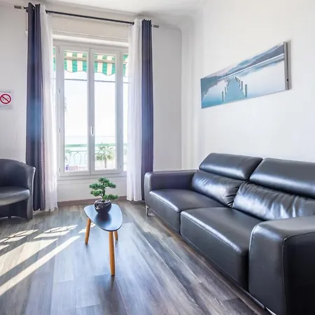 Apartment Sea Front - Panoramic View With Terrace - 85 M *